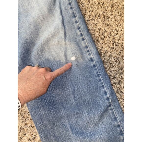 Levi's 550 Relaxed Fit Straight Leg Jeans Men's 33x30 Light Wash 100% Cotton - Picture 6 of 11